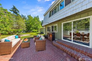 1930 Fir Woods Place, Oak Harbor, WA 98277
