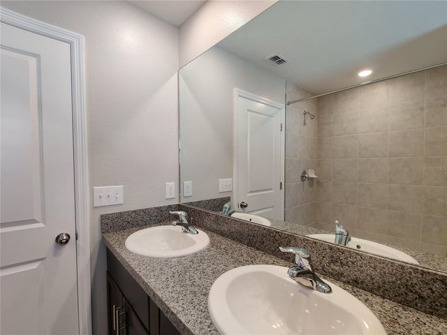 4710 NORMAN OAK PLACE, Tampa, FL 33619