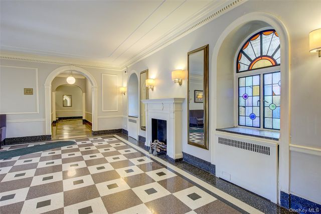 72-17 34th Avenue 1S, Jackson Heights, NY 11372