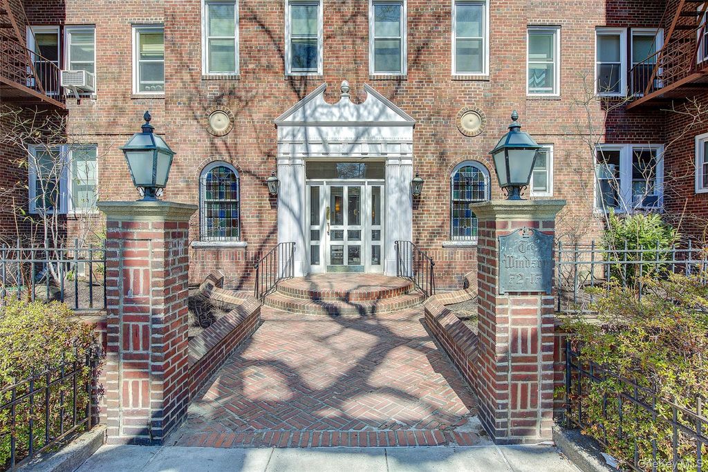 72-17 34th Avenue 1S, Jackson Heights, NY 11372