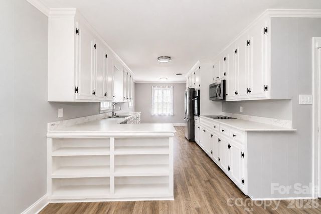 535 N Carolina Avenue, Statesville, NC 28677