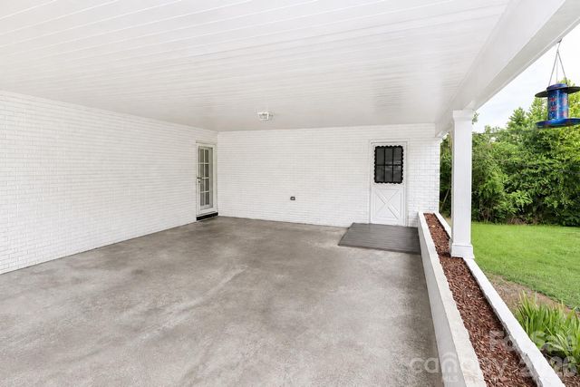 535 N Carolina Avenue, Statesville, NC 28677