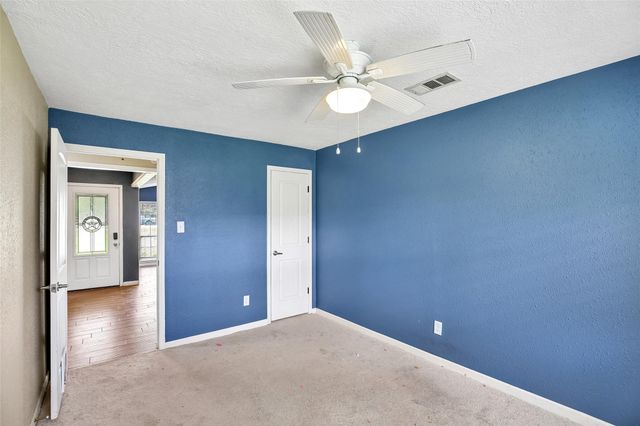 3519 Highway 146 S, Shoreacres, TX 77571