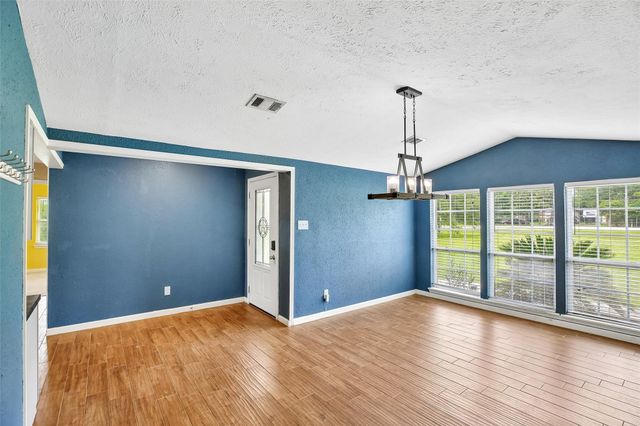 3519 Highway 146 S, Shoreacres, TX 77571