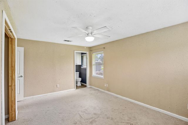 3519 Highway 146 S, Shoreacres, TX 77571