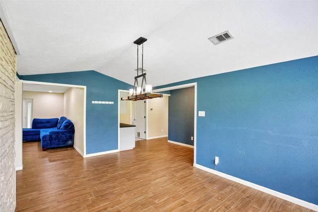 3519 Highway 146 S, Shoreacres, TX 77571