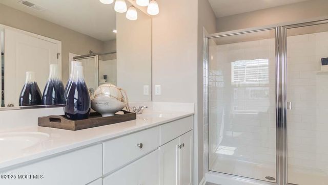 906 Rio Grande Drive, Toms River, NJ 08755