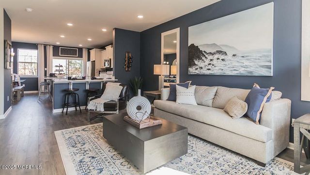 906 Rio Grande Drive, Toms River, NJ 08755