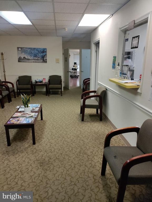 5625 ALLENTOWN RD #202 -203, Suitland, MD 20746