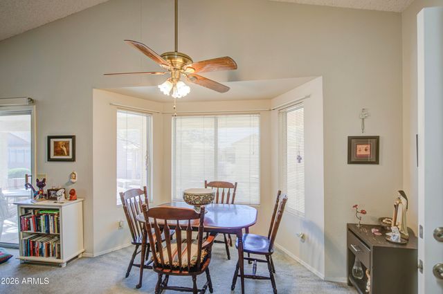 6542 S SAWGRASS Drive, Chandler, AZ 85249