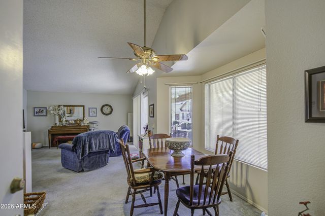 6542 S SAWGRASS Drive, Chandler, AZ 85249