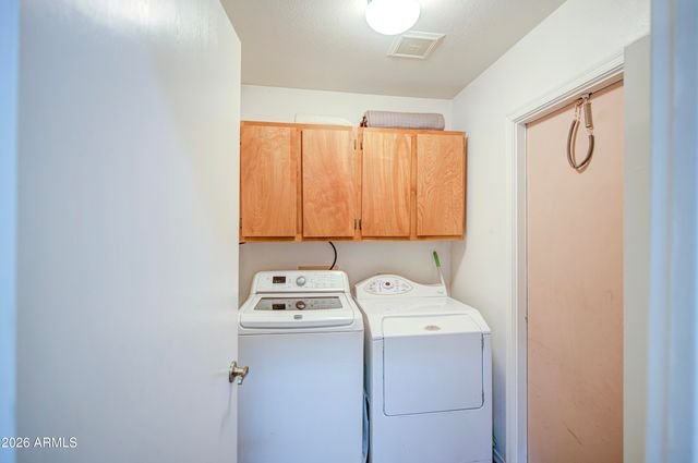 6542 S SAWGRASS Drive, Chandler, AZ 85249