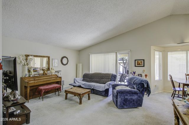 6542 S SAWGRASS Drive, Chandler, AZ 85249