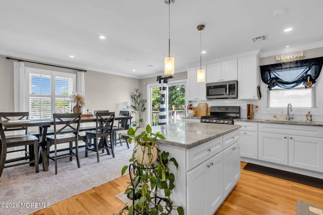 409 Predmore Avenue, Lanoka Harbor, NJ 08734