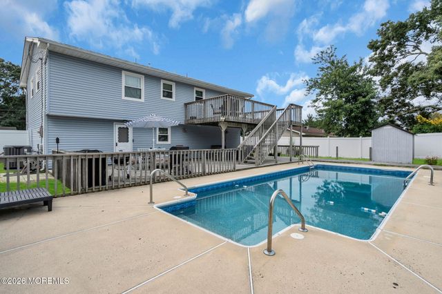 409 Predmore Avenue, Lanoka Harbor, NJ 08734