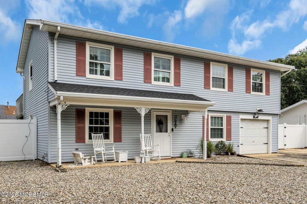 409 Predmore Avenue, Lanoka Harbor, NJ 08734