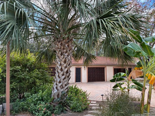 122 E Hollywood, San Antonio, TX 78212