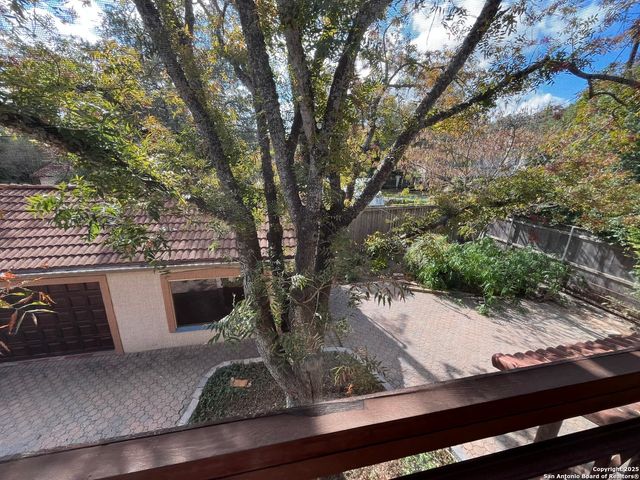 122 E Hollywood, San Antonio, TX 78212