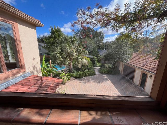 122 E Hollywood, San Antonio, TX 78212