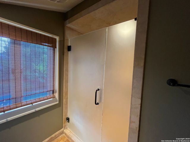 122 E Hollywood, San Antonio, TX 78212