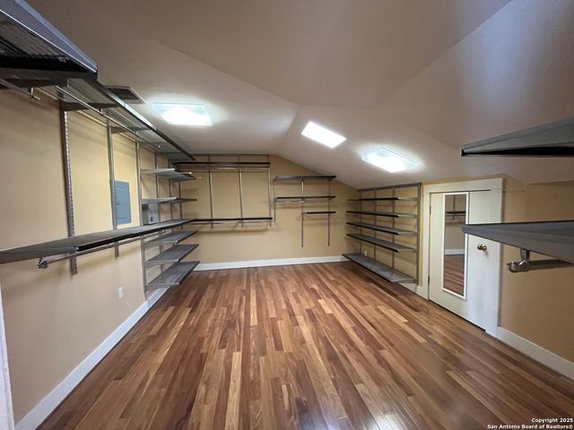 122 E Hollywood, San Antonio, TX 78212