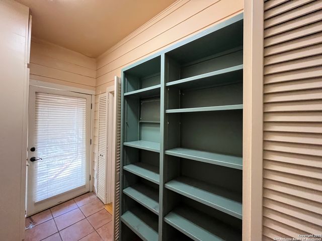 122 E Hollywood, San Antonio, TX 78212