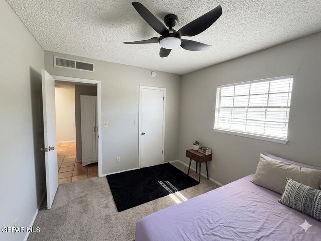 425 Irondale Drive J, El Paso, TX 79912