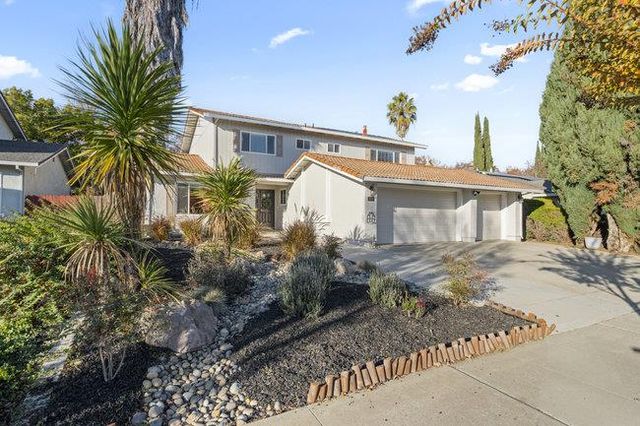 819 Cumberland Drive, Gilroy, CA 95020