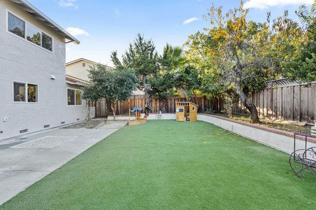 819 Cumberland Drive, Gilroy, CA 95020