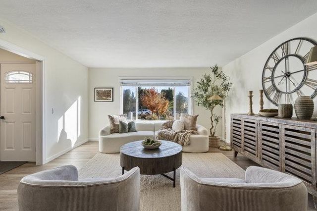 819 Cumberland Drive, Gilroy, CA 95020