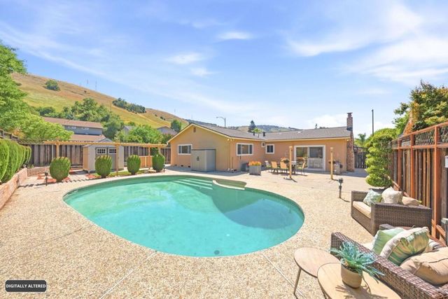 327 Saint Julie Drive, San Jose, CA 95119
