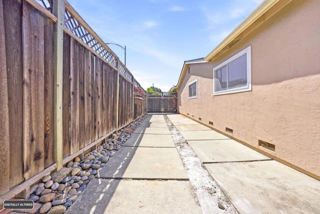 327 Saint Julie Drive, San Jose, CA 95119