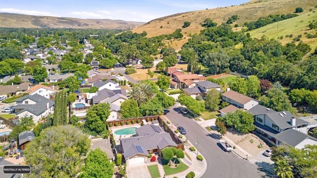 327 Saint Julie Drive, San Jose, CA 95119
