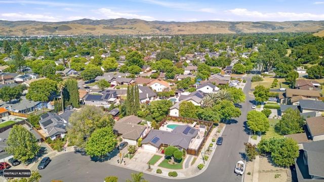 327 Saint Julie Drive, San Jose, CA 95119
