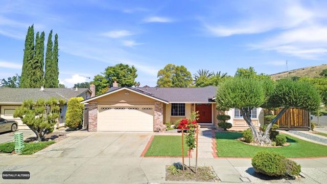 327 Saint Julie Drive, San Jose, CA 95119