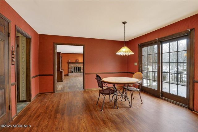 5 Spring Garden Avenue, Colts Neck, NJ 07722