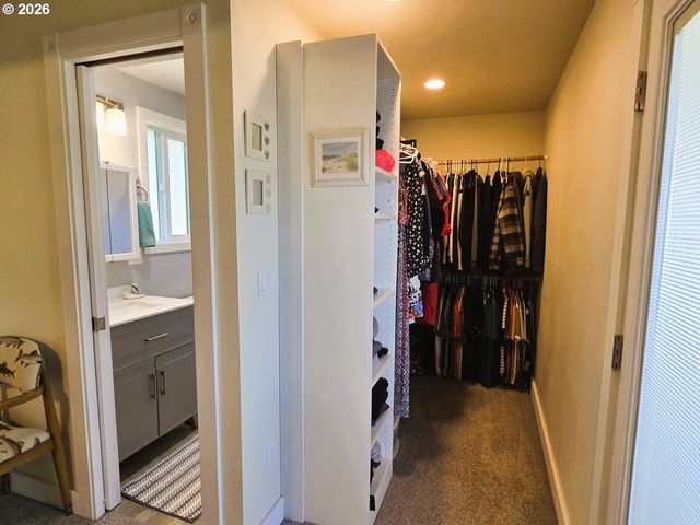 1265 34TH Pl, Florence, OR 97439