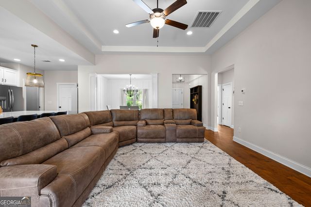 23 E Hill Street, Newnan, GA 30263