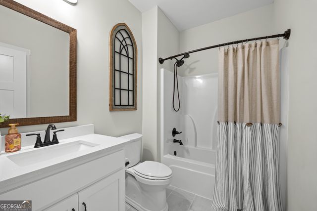 23 E Hill Street, Newnan, GA 30263