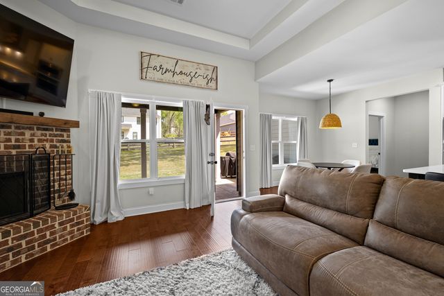 23 E Hill Street, Newnan, GA 30263