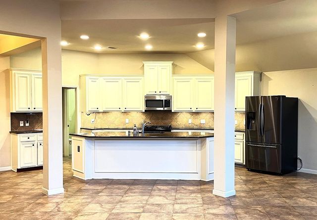 27926 Barberry Banks Lane, Fulshear, TX 77441