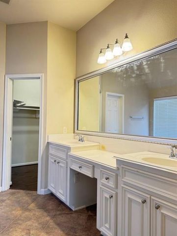 27926 Barberry Banks Lane, Fulshear, TX 77441