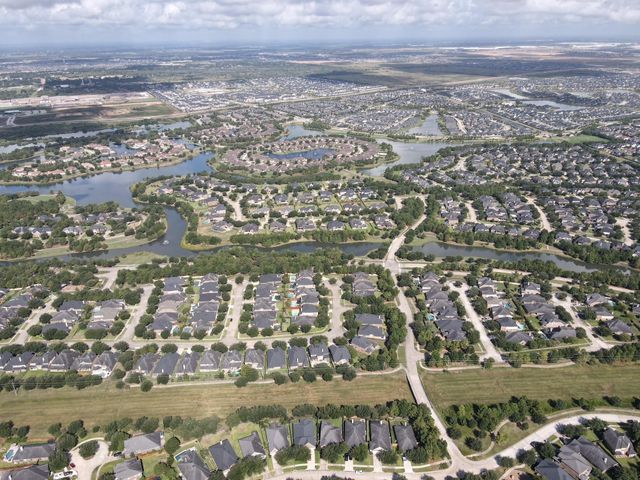 27926 Barberry Banks Lane, Fulshear, TX 77441