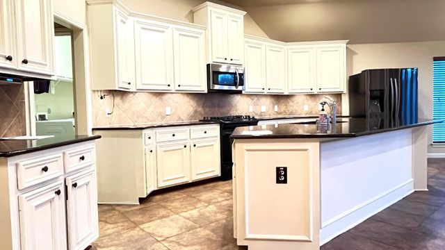 27926 Barberry Banks Lane, Fulshear, TX 77441