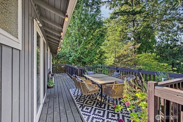 5813 14th St Court NE, Tacoma, WA 98422