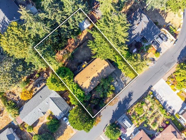 5813 14th St Court NE, Tacoma, WA 98422