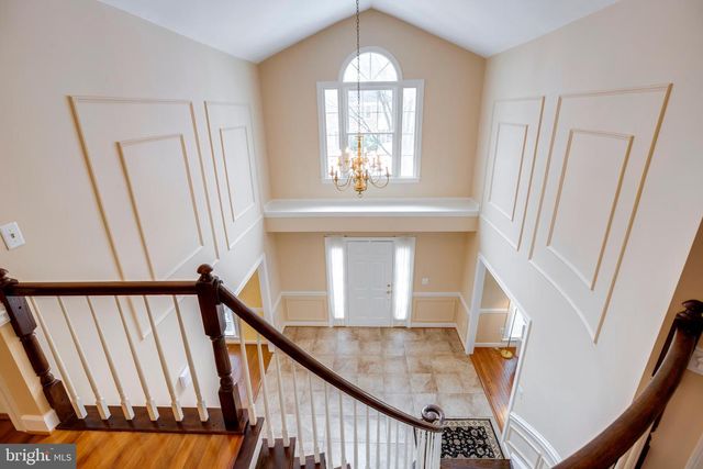 6185 SNOWHILL CT, Centreville, VA 20120