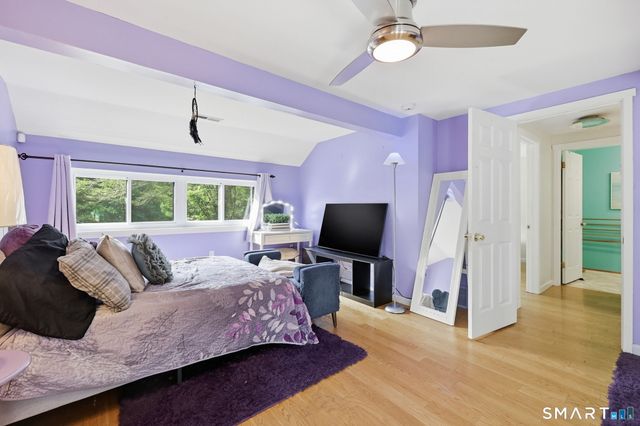 2 Pond Circle 2, Avon, CT 06001