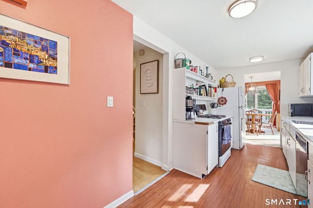 2 Pond Circle 2, Avon, CT 06001