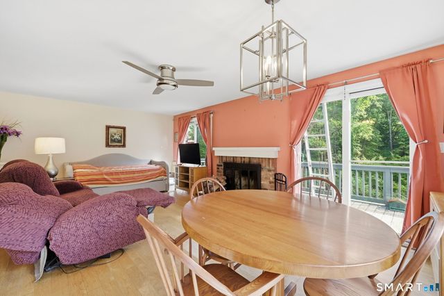 2 Pond Circle 2, Avon, CT 06001